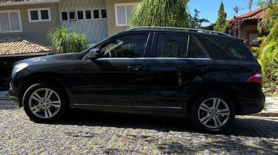 MERCEDES-BENZ ML 350 3.0 BLUETEC V6 DIESEL 4P AUTOMÁTICO MERCEDES-BENZ ML 350 3.0 BLUETEC V6 DIESEL 4P AUTOMÁTICO